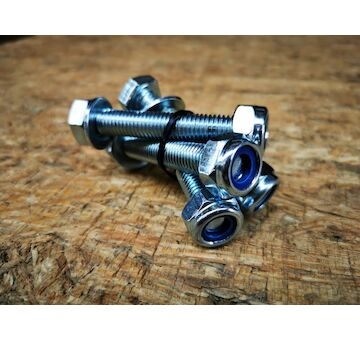 Sada šroubů 4x M10x60 8.8 + 4x podl. + 4x matice (sada pro 4š. přírubový čep)